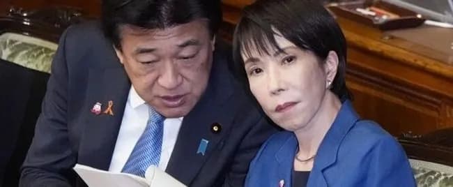 【悲報】俺達の高市早苗首相、官房長官と外務大臣に怒られてしまう