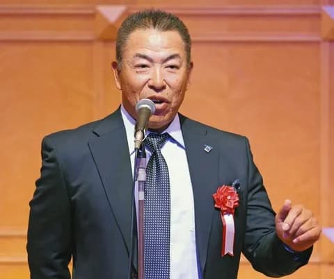 中日・井上監督、創設90周年の来季目標は「最低でもAクラス」15年ぶりリーグVも見据え「選手がかみ合えばワンチャンある」