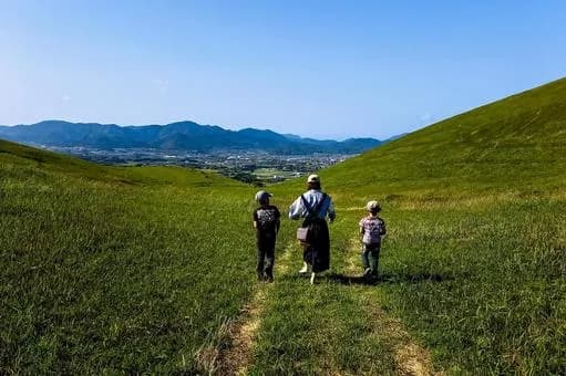 【急募】神「季節を1つ消す事にした。お前に選ばせてやる」