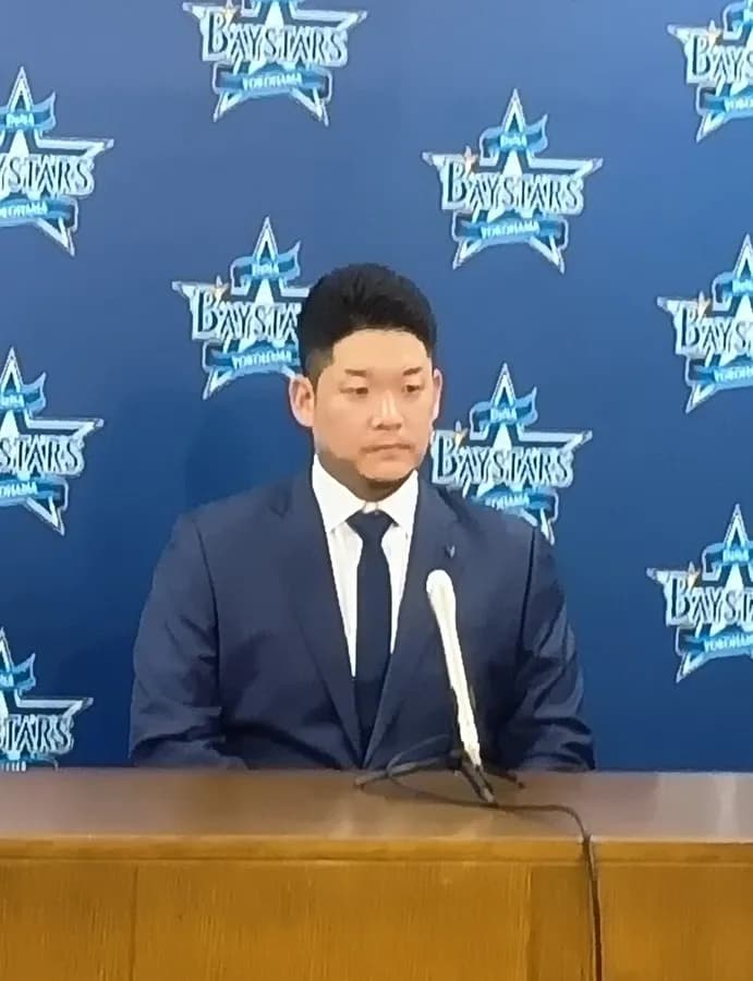 DeNA筒香、現状維持3億円で更改　来季は「とにかくリーグ優勝。その思いがない人はグラウンドに立つ資格はない」