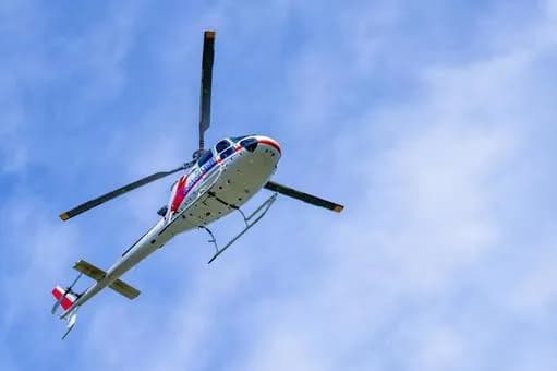 ヘリコプターから落としたボールをキャッチするのって難しい？