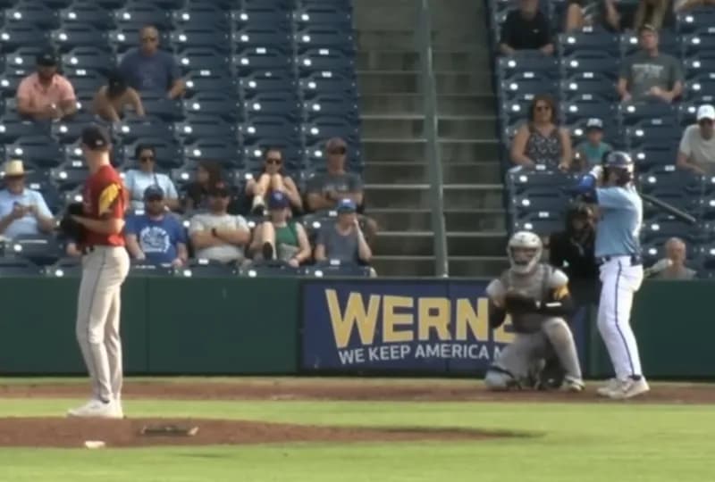 阪神獲得のE・ルーカス vs キャム・デバニーの対戦動画wwwwwwwww