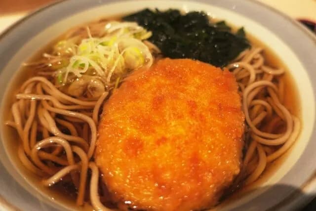 そばの中で「コロッケそば」だけどうしても認められないんやが