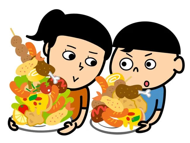 バイキングだからって山盛りによそってるバカ