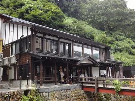 【朗報】「大正」たった15年しかないのに舞台にした作品が多すぎる件ｗｗｗｗｗｗｗｗｗｗｗｗｗｗｗｗ