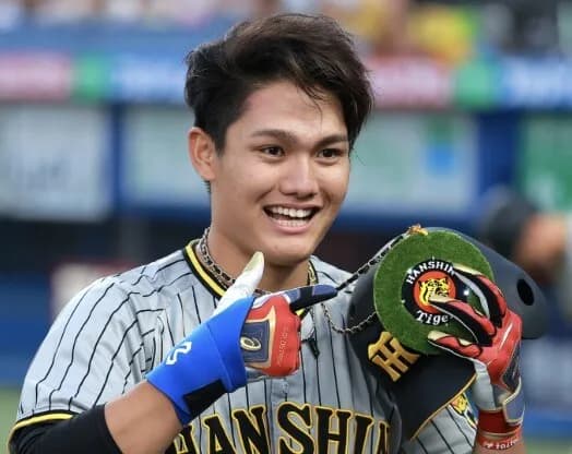 西純矢 ← 野手転向したけど投手が失敗だったわけではないよな