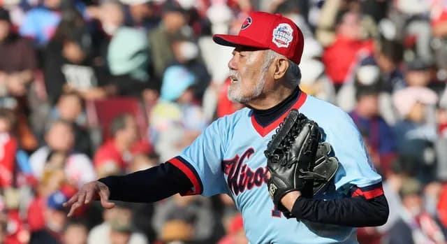 カープ安仁屋宗八(81)の投球＆フィールディングｗｗｗ【カープレジェンドゲーム2025】