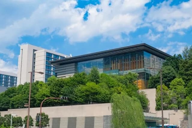 NISA、未成年にも解禁へ　政府、子育て世代支援