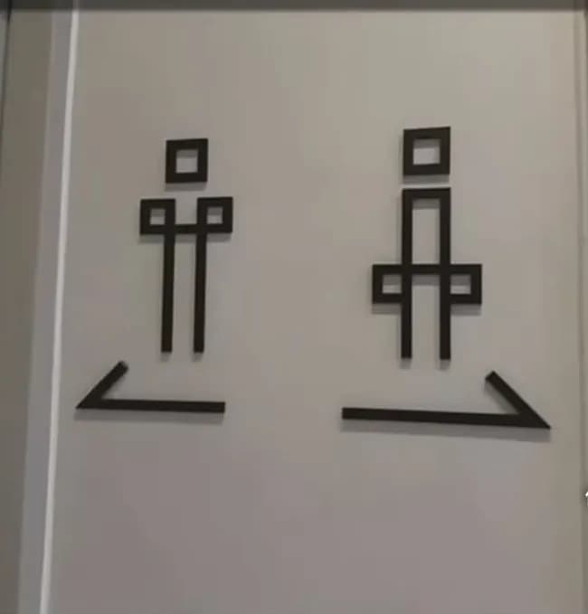 【悲報】大阪のトイレ、究極の二択を利用者に迫ってしまうｗｗｗｗｗｗ