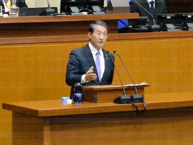 【悲報】高市早苗「なんで地方は人口減少してるの！？人口増え続けてる東京を見習って！！」