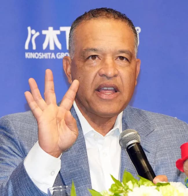 ロバーツ監督、佐々木朗希のWBC出場に否定的なコメント 「WBCで投げたら驚きますね。故障から復帰して間もない」