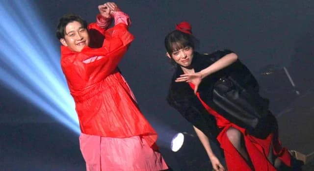 カープ小園×渡辺リサ夫妻がモデル共演！菊地ハルンは羽月をお姫様抱っこでランウェイ登場【TGC広島2025】