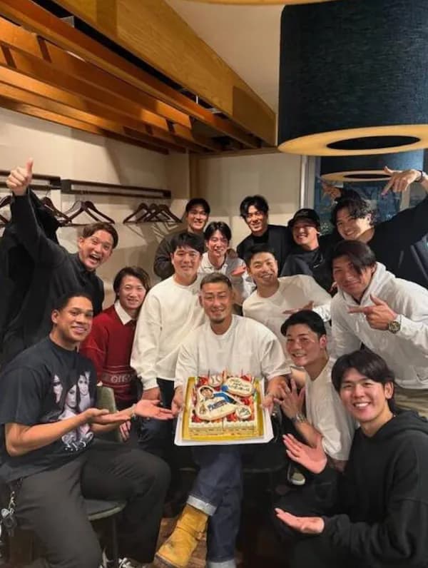 中田翔さん、日本ハムメンバーがお疲れ様会を開催　万波、清宮、近藤、上沢、大田ら集合