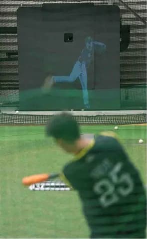 阪神が新兵器でリーグ連覇へ　天敵の球筋を“完コピ”する投球マシン「トラジェクトアーク」を採用