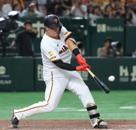 巨人リチャード（今季.211 11 39）「本塁打も安打なのでメッチャ打てば打率も上がると思う」