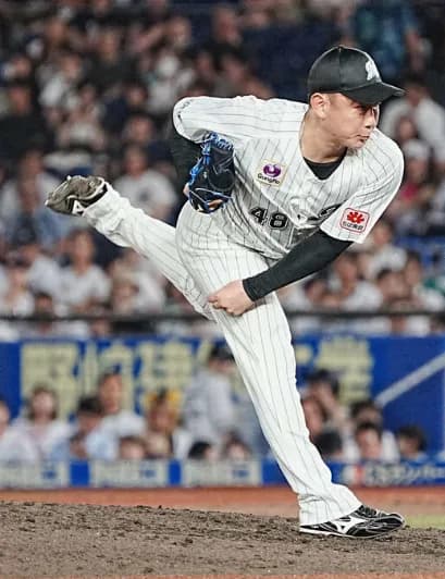 ロッテ中村稔弥がホークスへ移籍「便利屋でもいいから、試合数を投げたい」