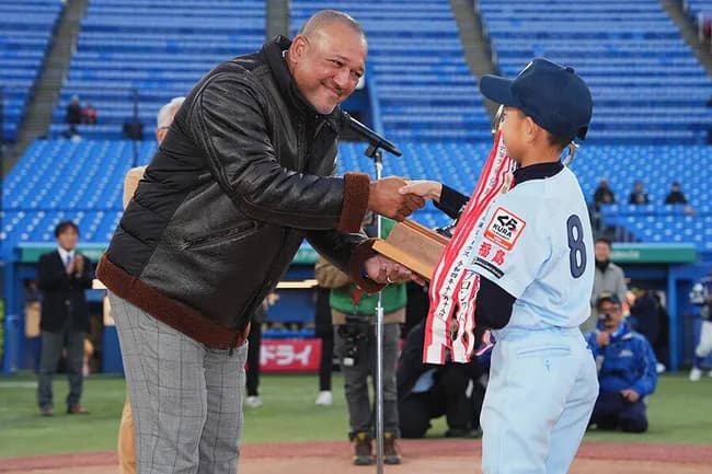 止まらぬ野球人口減少に危機感 ラミレス氏「野球人口は激減、人気自体も下がっている」「もっと野球ができる環境を整えるべき」