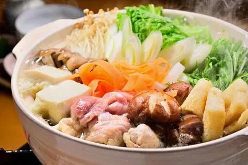 【朗報】鍋とかいう高コスパ抵カロリーかつ美味くて満足感高い最強料理ｗｗｗｗｗｗｗｗｗｗｗｗｗｗｗｗ