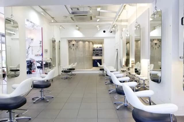 人生初の美容室に行こうと思う