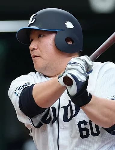 「チームからは戦力構想外と見られている」西武・中村剛也（42）の“来季限りで引退”は既定路線か？