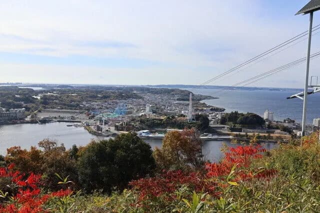 【悲報】ホテル「高市早苗のせいで売上がゼロになりパートには休んでもらう事になった」