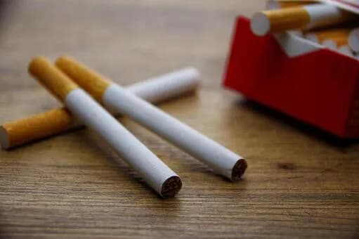 【悲報】コンビニ「タバコを購入の際は番号でお伝えください」