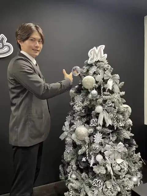 ロッテ藤原、契約更改3300万増の8000万でサイン