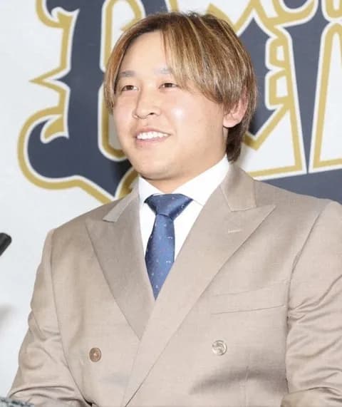 宮城大弥 メジャー挑戦は「今のところは別次元」入団以来6年連続年俸増の2・2億円で更改