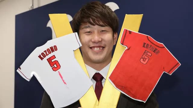 カープ小園海斗、唯一の『越年更改』へ。球団13年ぶり。2冠で大幅増期待も本部長「未定」