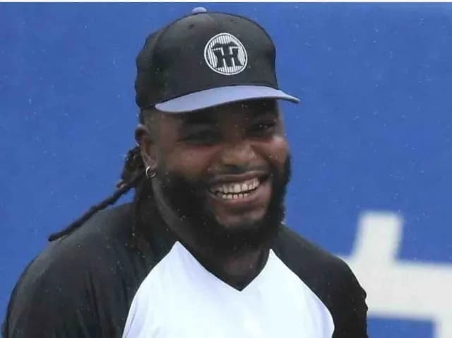 阪神　ドリスの来季残留が正式決定　球団発表　年俸約１億円の単年契約　背番号も「９８」へ変更「来年も藤川監督を胴上げできるように」