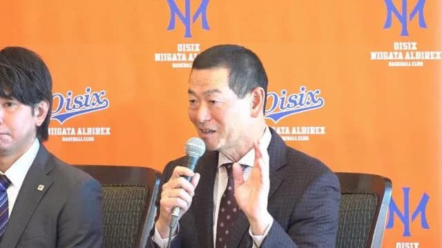 【悲報】粗品、笑い飯哲夫に「小心者、ダサすぎてしんどい、そんな芸人じゃなかった。」