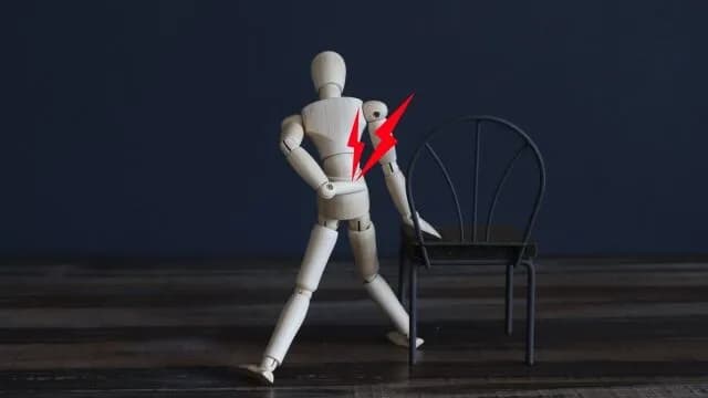 ワイ「ギックリ腰？大したことないやろwなってもすぐ治るやろ？」