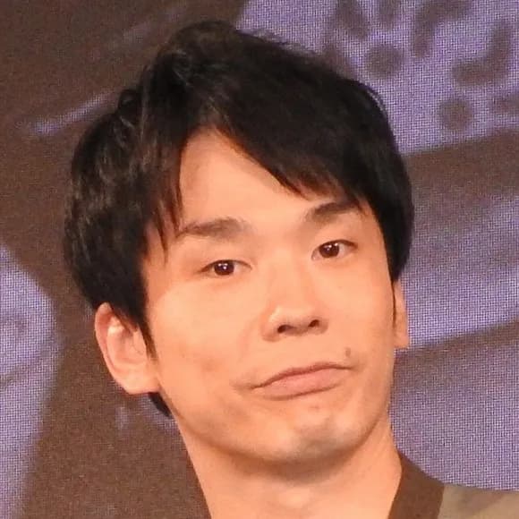 【画像】かまいたち濱家「ラーメンの麺をカタめで頼んでる奴はカッコつけたいだけ、柔らかい方が美味い」