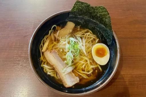 【悲報】ラーメン店店主「なぜ金と時間をかけて作ったスープを客は残すのか」