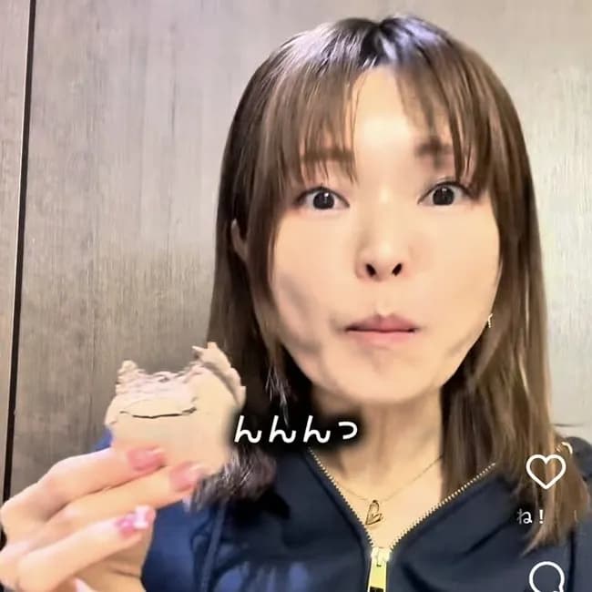 大食いYouTuberが編集ミスで『美味すぎる！』と言った直後に吐き出すシーンがそのまま写り活動休止を宣言