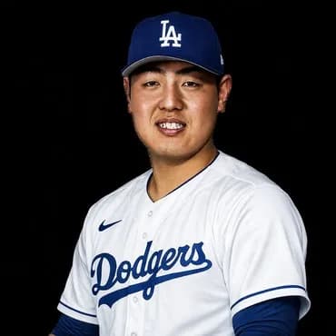 ドジャース、岡本和真（29）獲得報道。一塁フリーマン（36）三塁マンシー（35）が高齢のため保険として