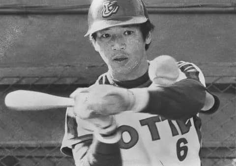 落合博満　首位打者5回　本塁打王5回　打点王5回　最多出塁率7回　MVP2回←これ