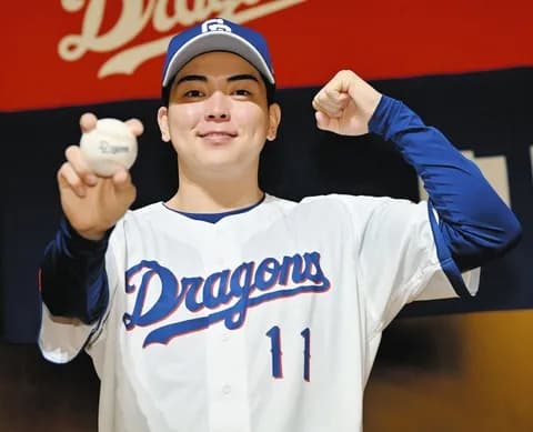 中日井上監督、新ユニフォームのデザインを考案していた「おフランスをイメージ」