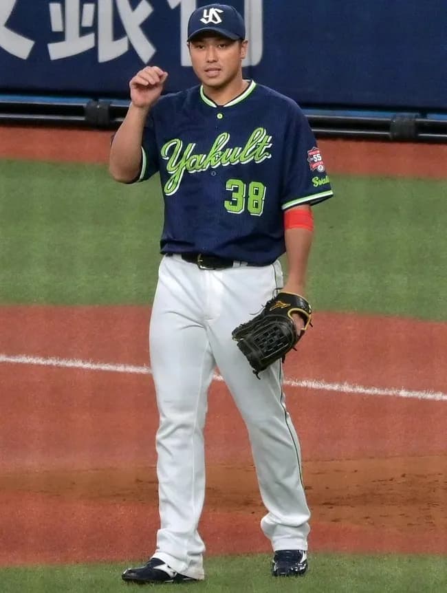 元ヤクルト北村「30歳です。内野全部守れます。元アイドルの嫁と子供が三人います」