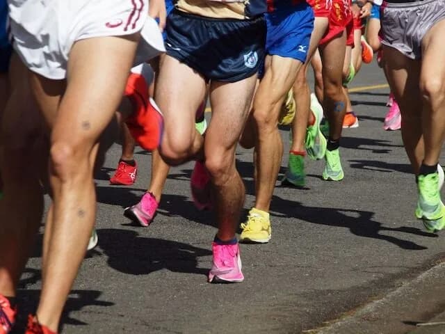 青学・原晋監督「箱根駅伝の巨額収益はどこへ消えてる？各大学には分配金として300万円配られるだけ」
