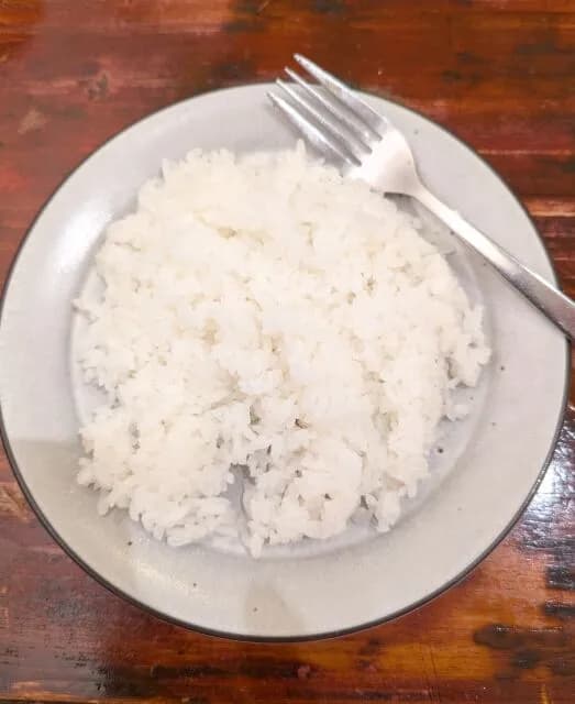 いつの間にか消えた謎マナー「洋食屋ではフォークの背にライスを乗せる」