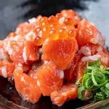 お前ら今すぐ"鮭ルイベ漬け”を買ってご飯に乗せて食べてみろ