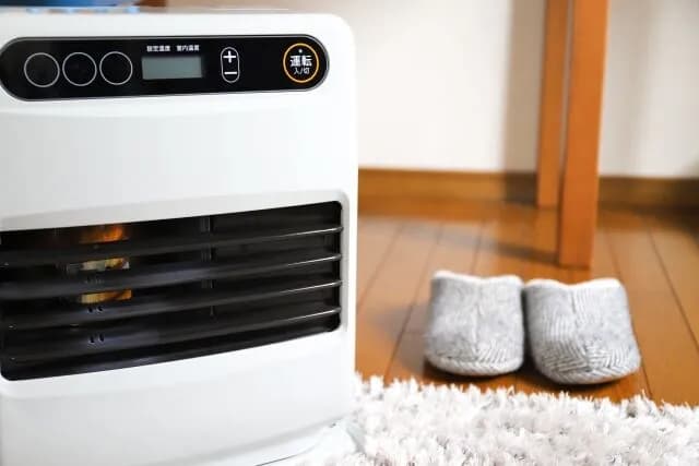 石油ファンヒーターの設定温度書いていけ