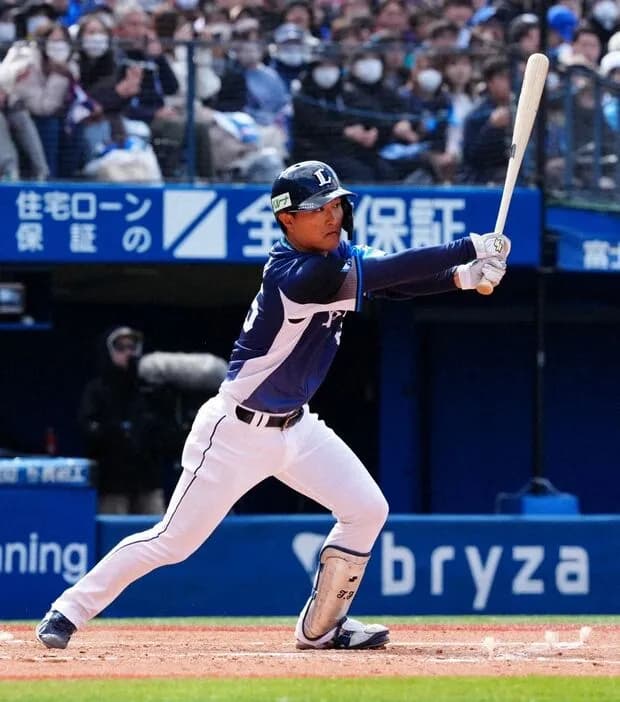 DeNA、西武から人的保証で古市獲得