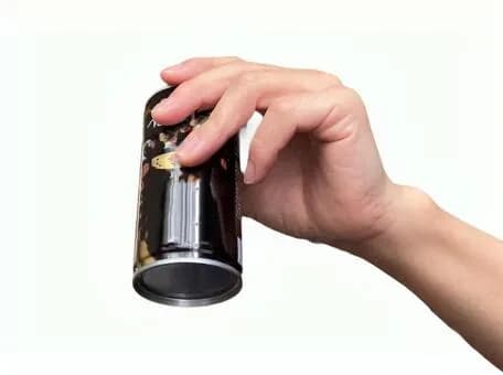 【悲報】缶コーヒーってクソ不味くね？よく飲めるなｗｗｗｗｗｗｗｗｗｗｗｗｗｗｗｗ