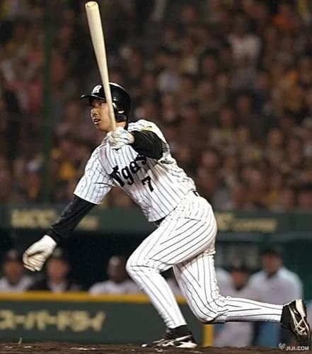 今岡誠　通算OPS.733←ん？