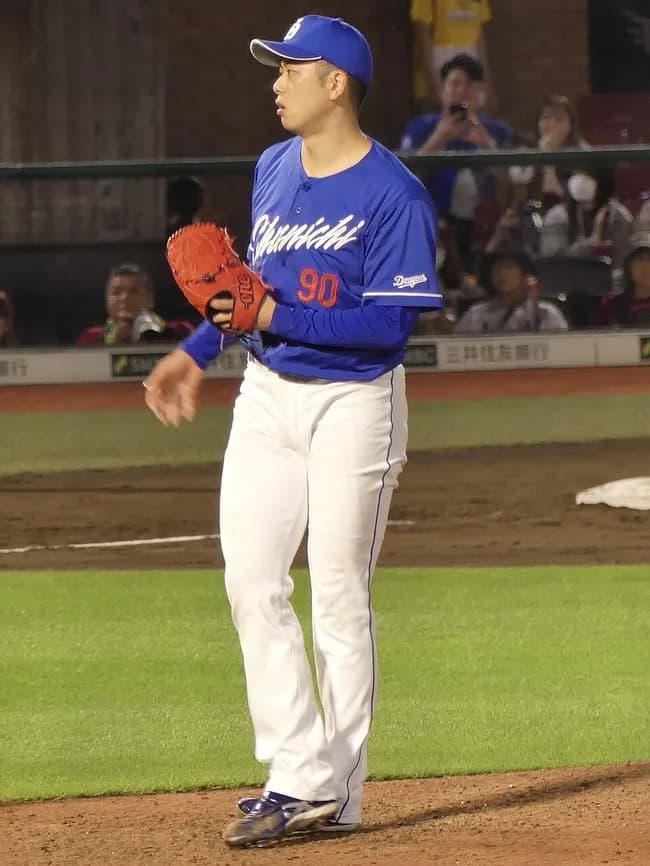 【悲報】中日ファンワイ今シーズンの楽しみが細川のHR数と松山のセーブ数しかない😭