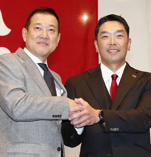 【悲報】スポーツ報知が阿部批判開始した理由、阿部のお気に入り記者がいなくなったからだったWWWWWWWW