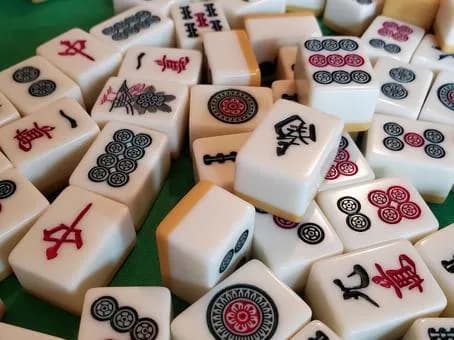 【急募】麻雀で絶対不可能なぐらい最強の役って何なん？ｗｗｗｗｗｗｗｗｗｗｗｗｗｗｗｗ