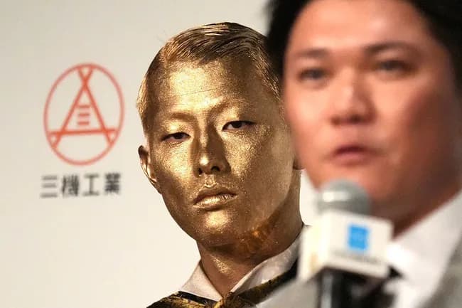 【悲報】楽天辰己さん、ゴールデングラブ賞で金ピカメイクした代償があまりにも大きすぎる
